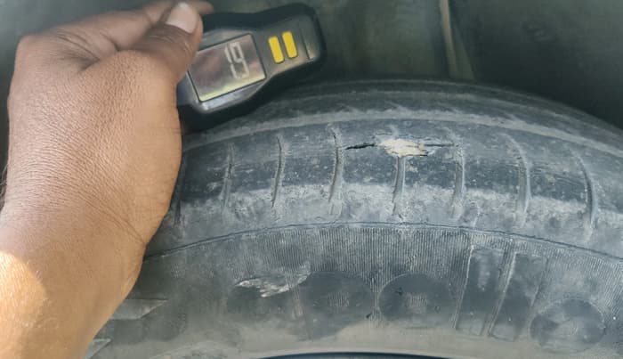 2012 Tata Indigo ECS LX TDI, Diesel, Manual, 1,25,053 km, tyre