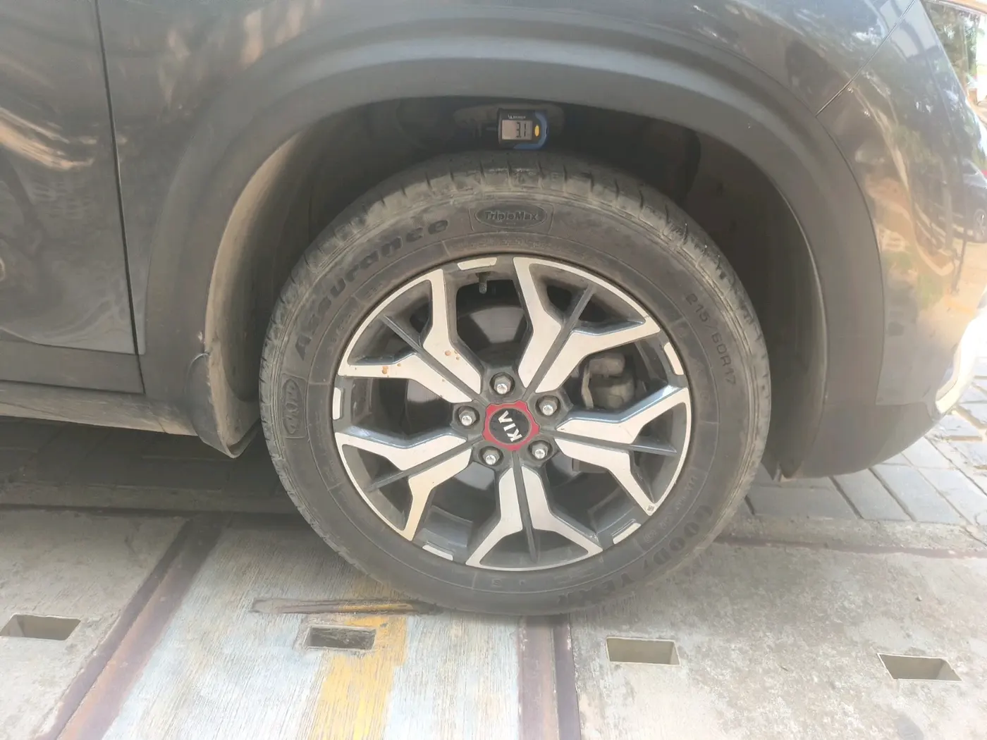 2020 KIA SELTOS HTK 1.5 PETROL, Petrol, Manual, 40,660 km, tyre
