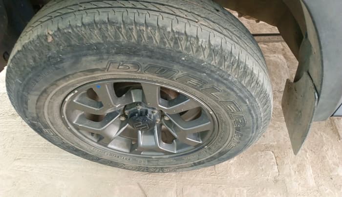 2023 Maruti JIMNY ALPHA ALL GRIP PRO AT DUAL TONE, Petrol, Automatic, 25,810 km, tyre