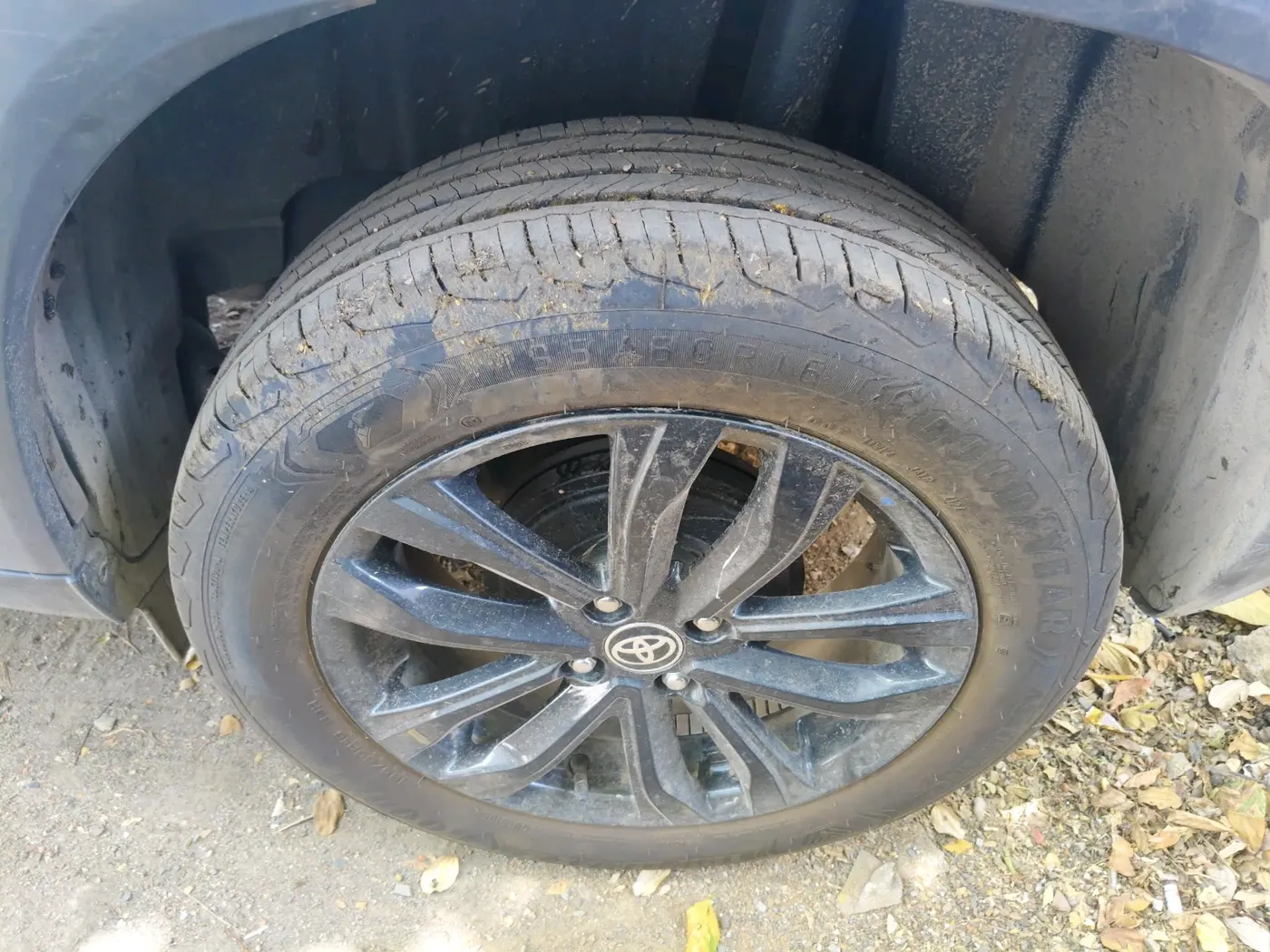 2024 Toyota Urban Cruiser Taisor G 1.0 Petrol MT, Petrol, Manual, 2,678 km, tyre