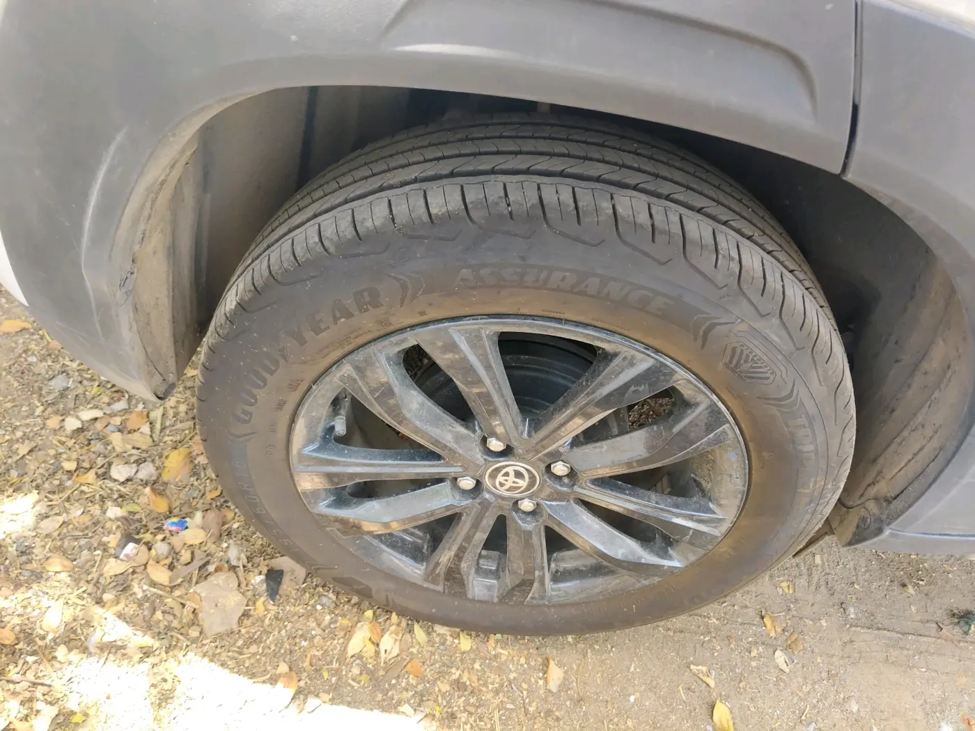 2024 Toyota Urban Cruiser Taisor G 1.0 Petrol MT, Petrol, Manual, 2,678 km, tyre