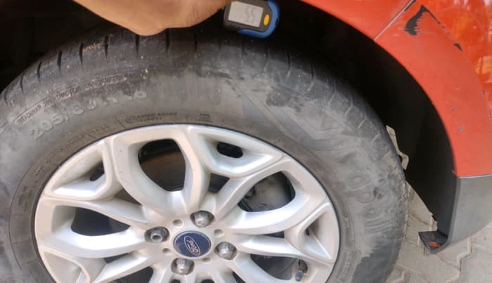 2014 Ford Ecosport TITANIUM 1.5L PETROL AT, Petrol, Automatic, 64,435 km, tyre