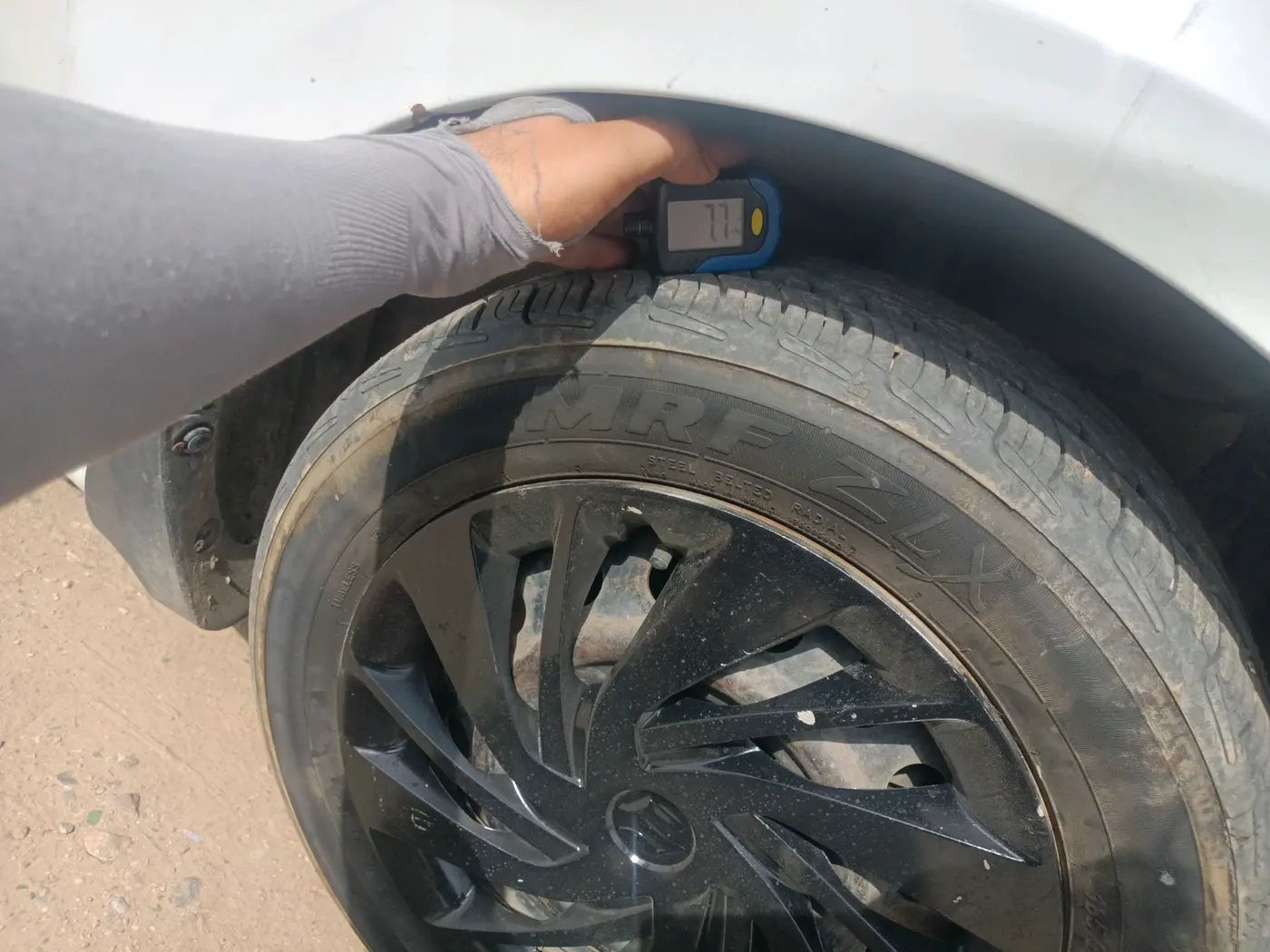 2014 Maruti Ciaz VDI, Diesel, Manual, 1,34,722 km, tyre
