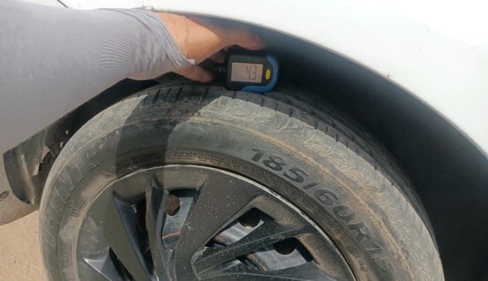 2014 Maruti Ciaz VDI, Diesel, Manual, 1,34,722 km, tyre