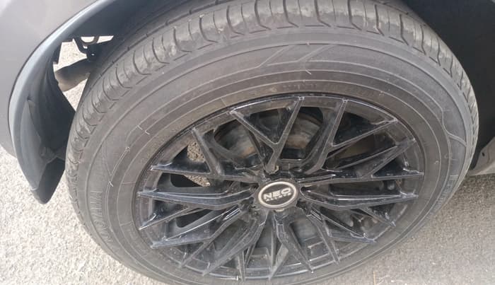 2019 Maruti IGNIS DELTA 1.2, CNG, Manual, 35,081 km, tyre