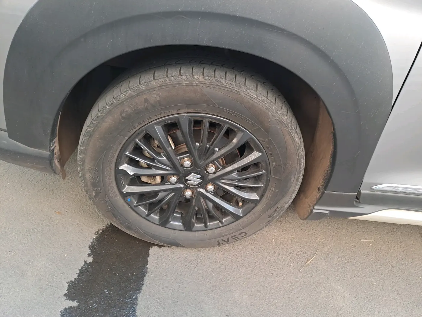 2020 Maruti XL6 ZETA AT, Petrol, Automatic, 77,100 km, tyre