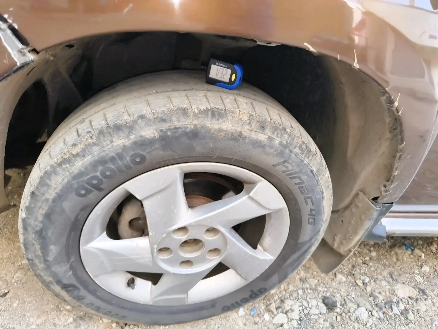 2013 Renault Duster 85 PS RXL DIESEL, Diesel, Manual, 1,20,121 km, tyre