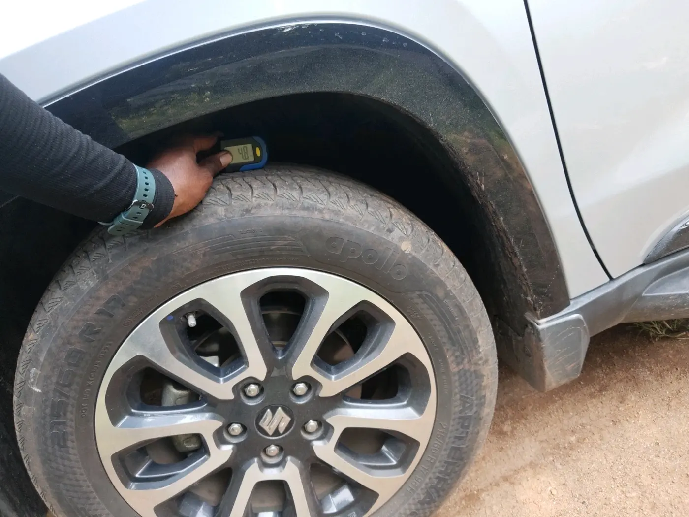 2023 Maruti Grand Vitara ALPHA PLUS HYBRID ECVT, Hybrid, Automatic, 26,508 km, tyre