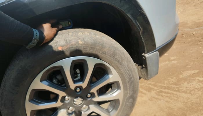 2023 Maruti Grand Vitara ALPHA PLUS HYBRID ECVT, Hybrid, Automatic, 26,508 km, tyre