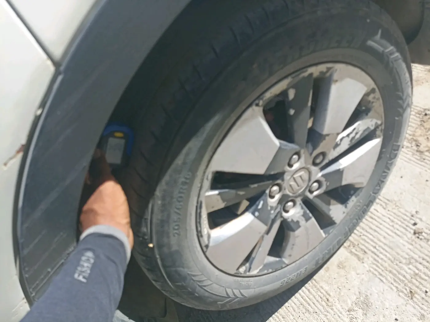 2015 Maruti S Cross ZETA 1.3, Diesel, Manual, 4,80,000 km, tyre