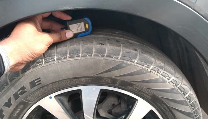 2018 Maruti S Cross ZETA 1.3, Diesel, Manual, 54,302 km, tyre