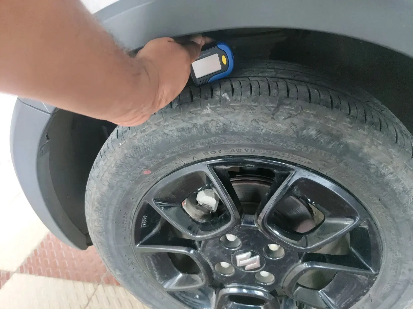 2022 Maruti IGNIS ZETA 1.2, Petrol, Manual, 13,266 km, tyre