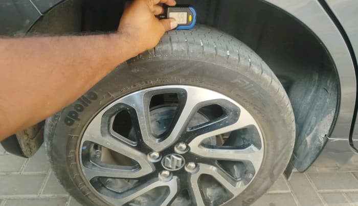 2024 Maruti Baleno ALPHA 1.2 AGS, CNG, Automatic, 13,829 km, tyre