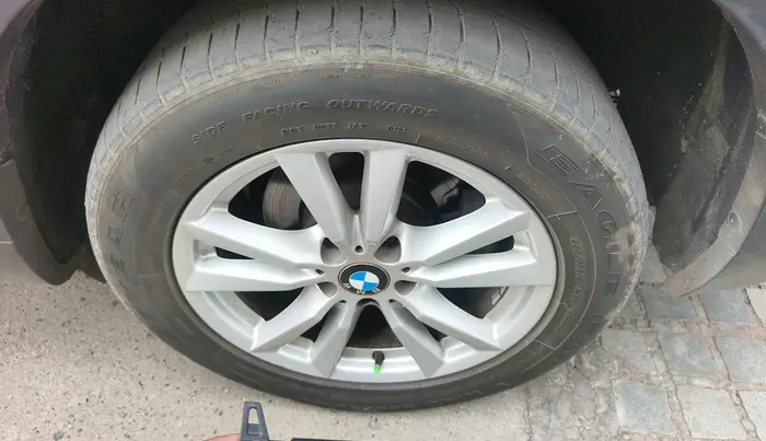 2015 BMW X5 XDRIVE 30 D, Diesel, Automatic, 77,522 km, tyre