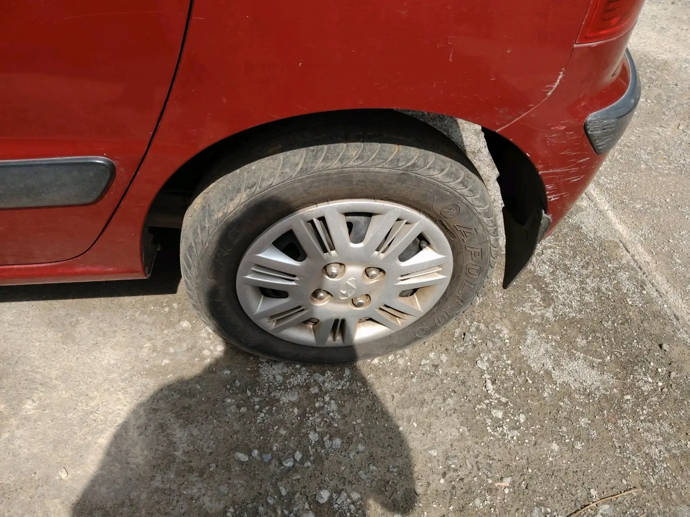 2011 Hyundai Santro Xing GLS, Petrol, Manual, 22,701 km, tyre