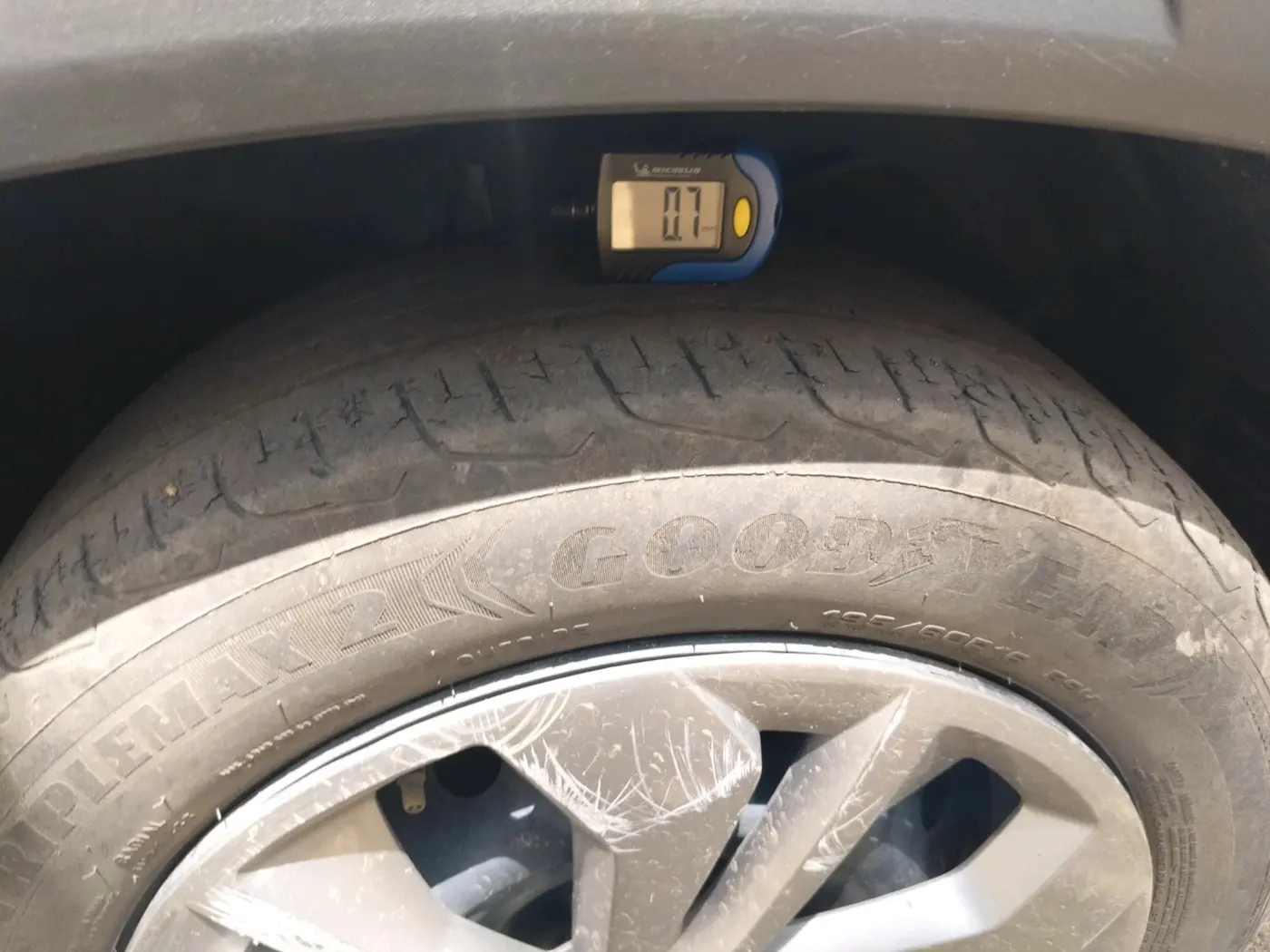 2024 Maruti FRONX DELTA CNG 1.2 MT, CNG, Manual, 62,365 km, tyre