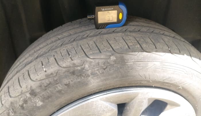 2024 Maruti FRONX DELTA CNG 1.2 MT, CNG, Manual, 62,365 km, tyre