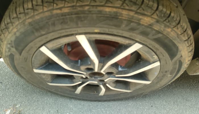 2018 Mahindra KUV 100 NXT K8 P 6 STR, Petrol, Manual, 51,258 km, tyre