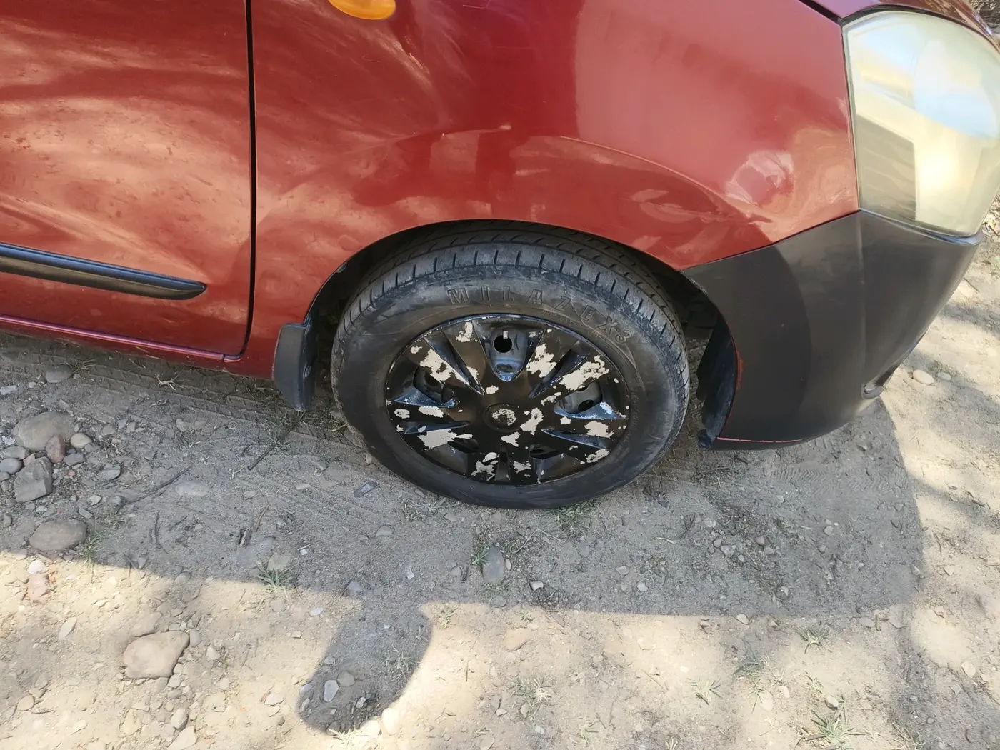 2012 Maruti Wagon R 1.0 VXI, Petrol, Manual, 1,00,009 km, tyre