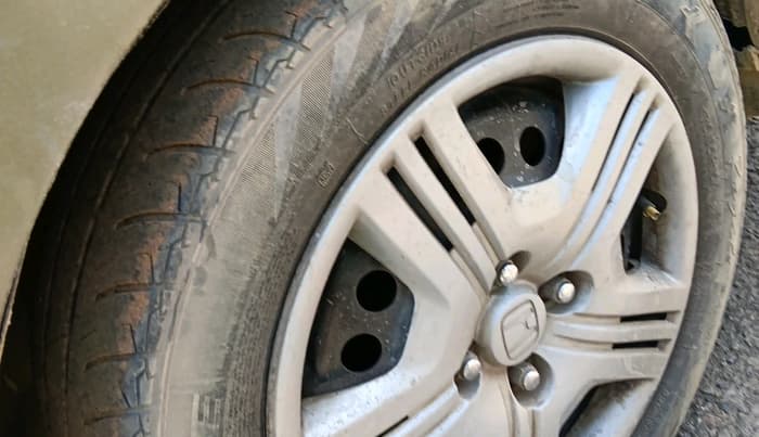 2011 Honda City 1.5L I-VTEC S MT, CNG, Manual, 1,46,191 km, tyre