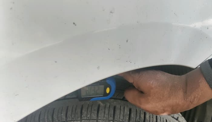 2016 Hyundai Eon ERA +, Petrol, Manual, 59,582 km, tyre
