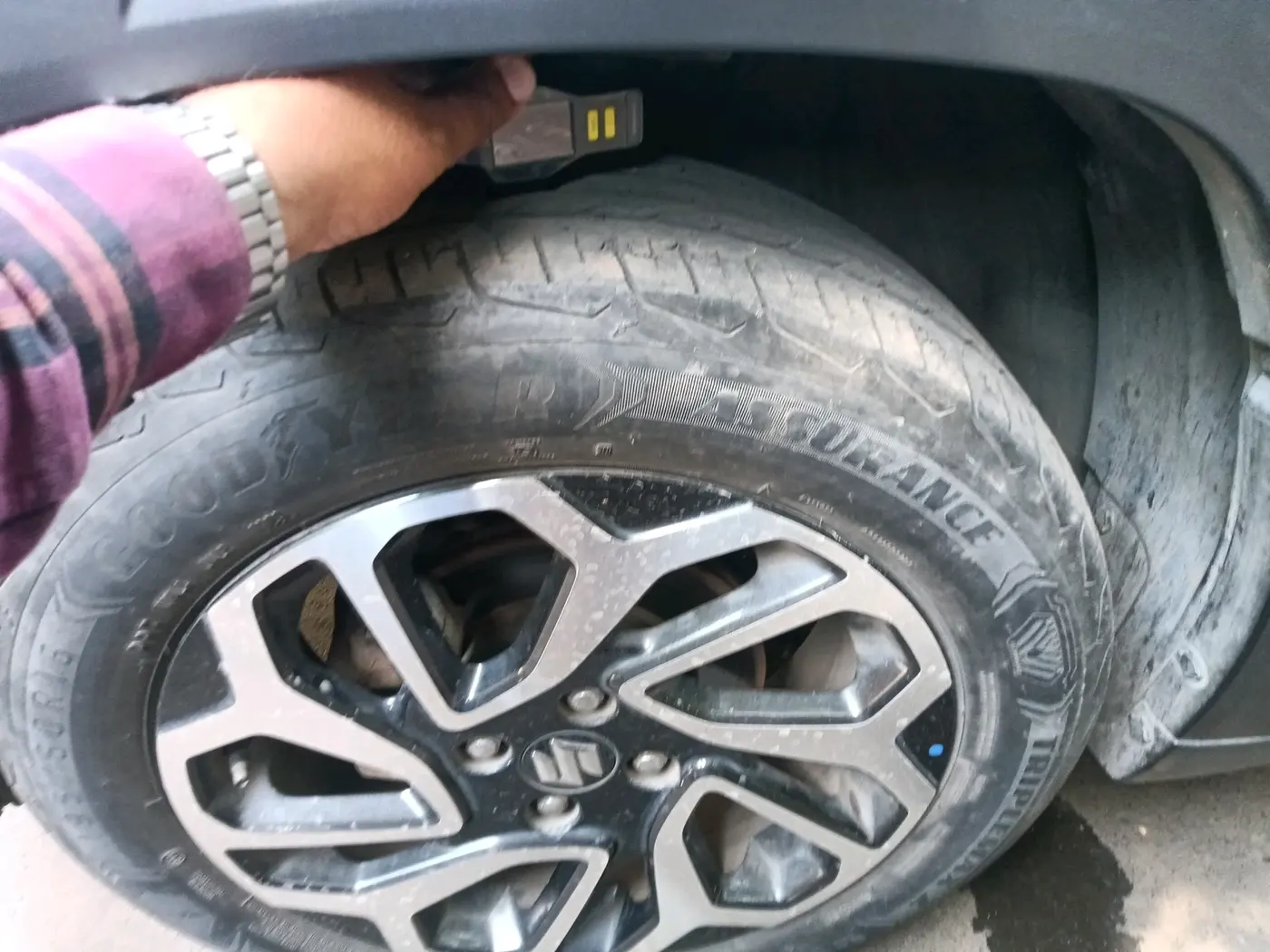 2023 Maruti FRONX ALPHA 1.0L TURBO 6 AT, Petrol, Automatic, 52,525 km, tyre