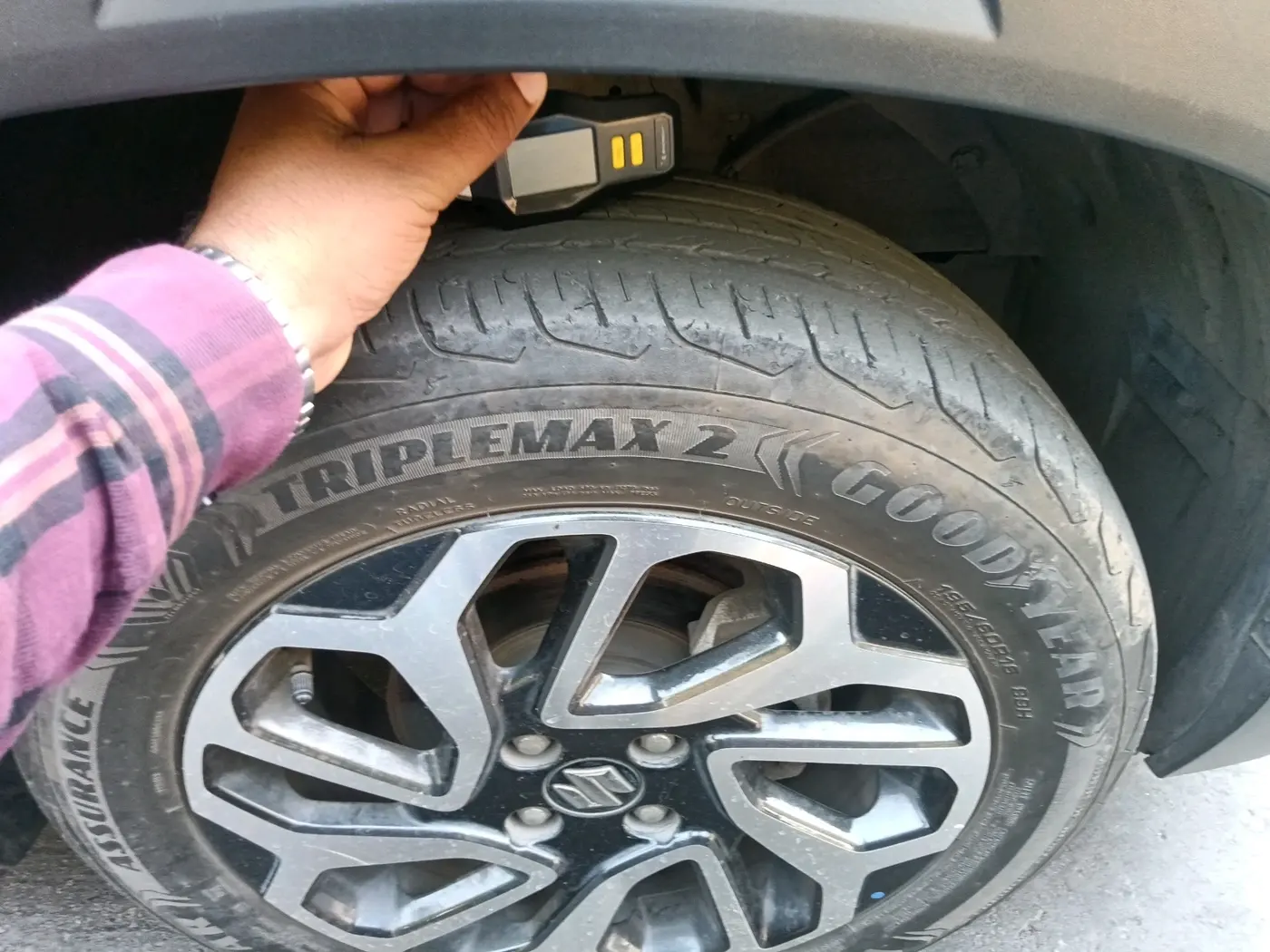 2023 Maruti FRONX ALPHA 1.0L TURBO 6 AT, Petrol, Automatic, 52,525 km, tyre
