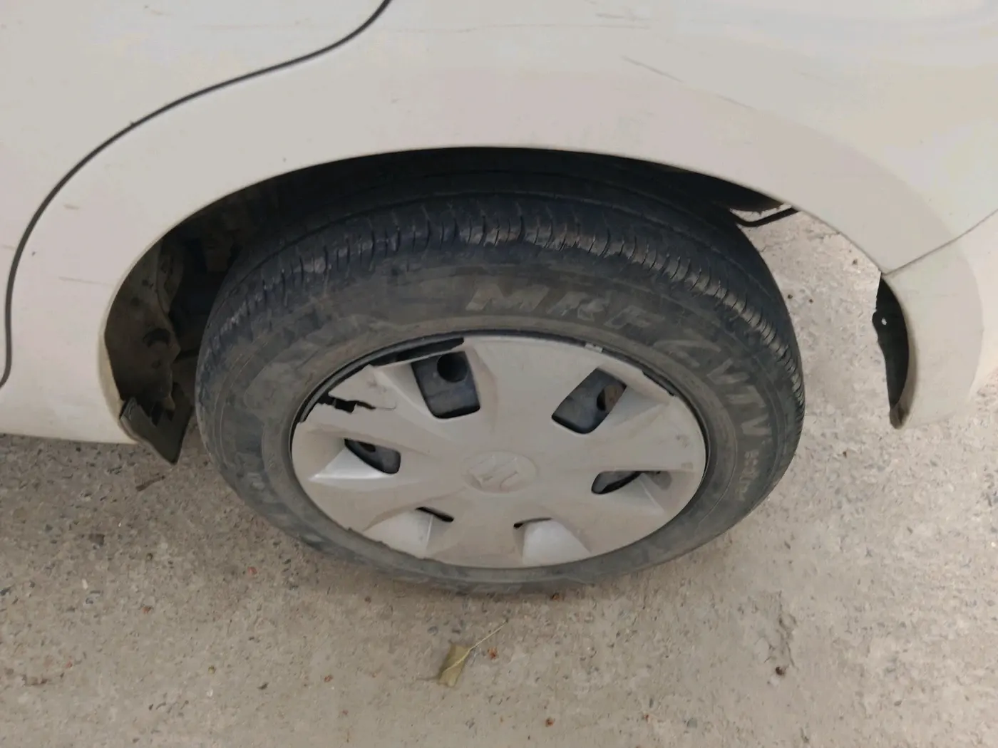 2023 Maruti New Wagon-R VXI CNG 1.0, CNG, Manual, 43,589 km, tyre