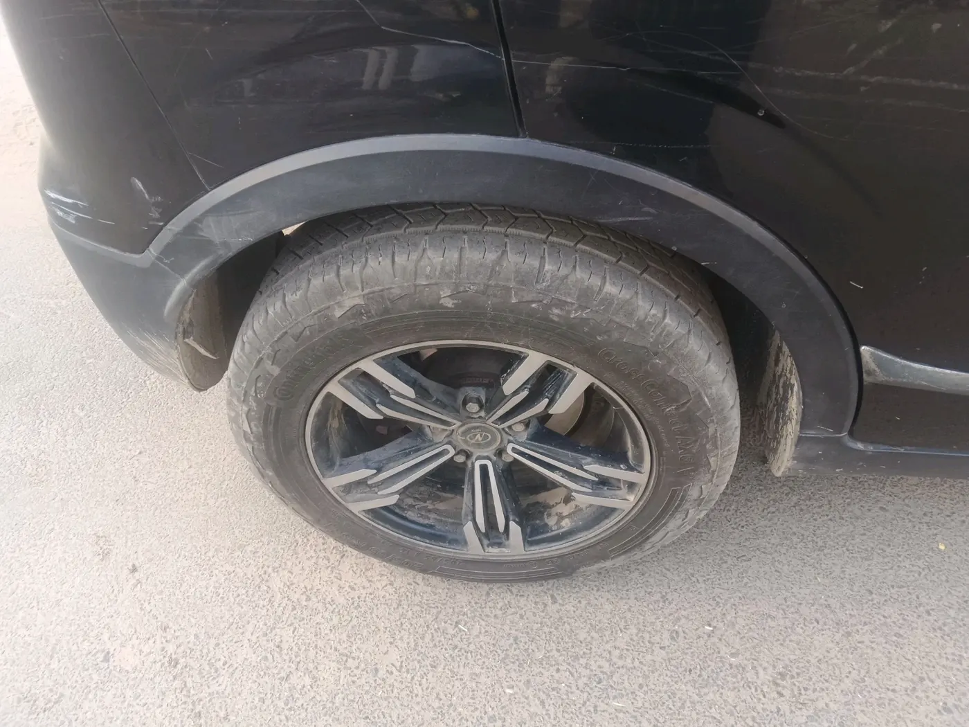 2022 Mahindra XUV300 W6 1.5 Diesel, Diesel, Manual, 1,14,775 km, tyre