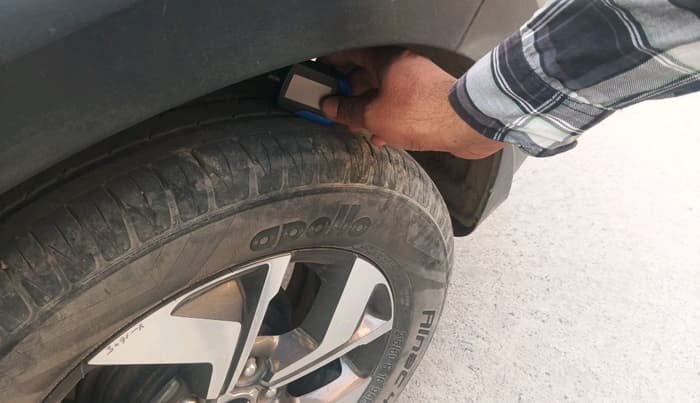 2022 KIA SONET HTX 1.5 AT, Diesel, Automatic, 83,752 km, tyre
