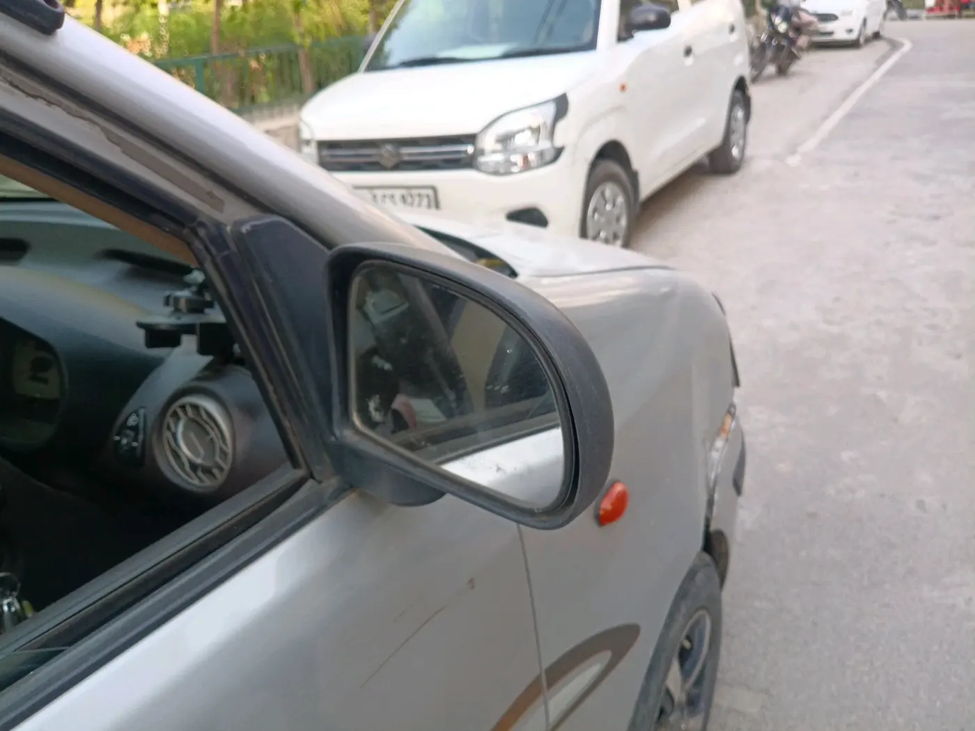 2011 Hyundai Santro Xing GLS, CNG, Manual, 63,909 km, tyre
