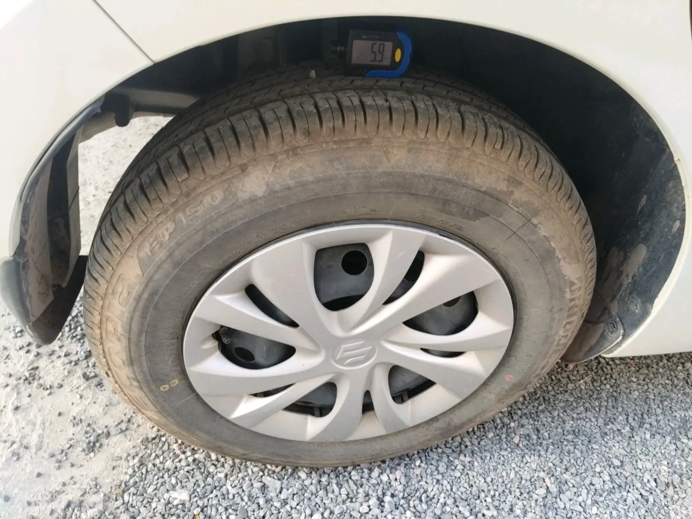 2023 Maruti Swift VXI, Petrol, Manual, 11,232 km, tyre