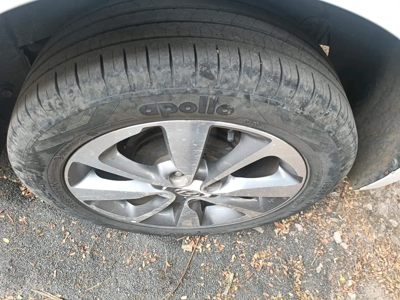 2017 Hyundai Elite i20 ASTA 1.2, Petrol, Manual, 51,583 km, tyre