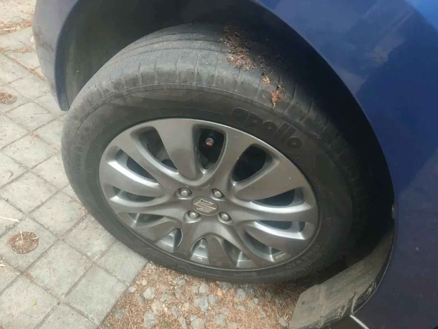 2017 Maruti Baleno ALPHA PETROL 1.2, Petrol, Manual, 1,07,506 km, tyre