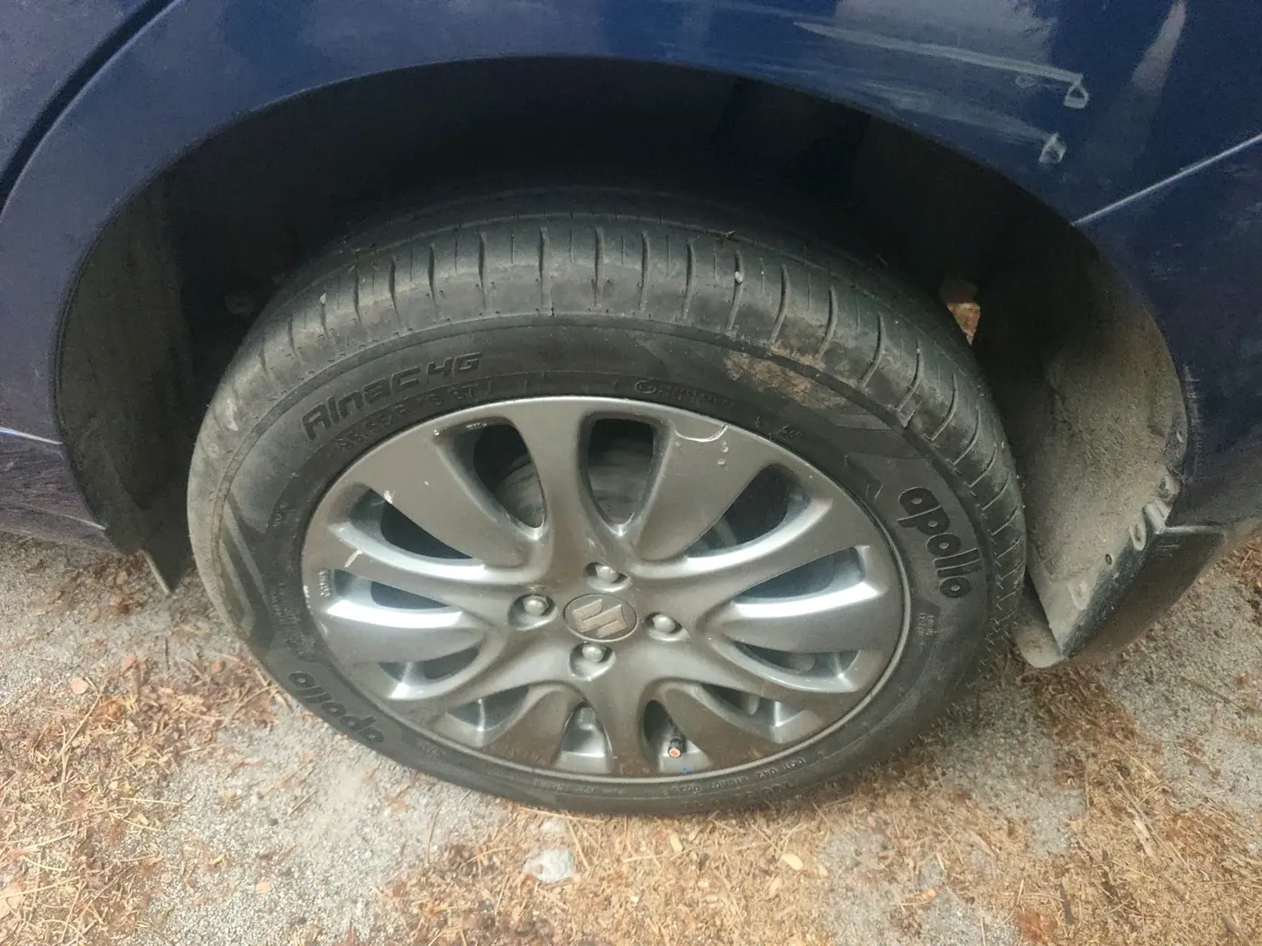 2017 Maruti Baleno ALPHA PETROL 1.2, Petrol, Manual, 1,07,506 km, tyre