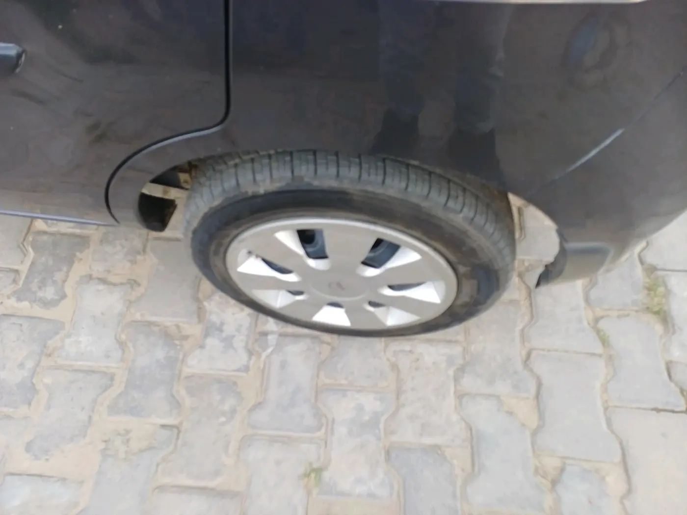 2017 Maruti Alto K10 VXI, Petrol, Manual, 59,286 km, tyre