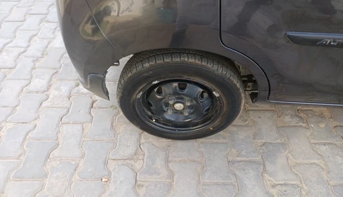 2017 Maruti Alto K10 VXI, Petrol, Manual, 59,286 km, tyre