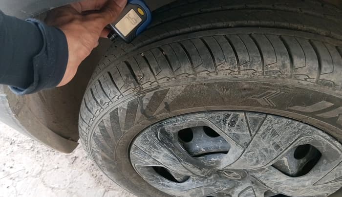 2023 Tata PUNCH ADVENTURE RHYTHM PACK MT, Petrol, Manual, 31,368 km, tyre