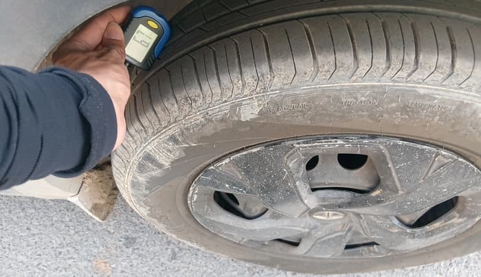 2023 Tata PUNCH ADVENTURE RHYTHM PACK MT, Petrol, Manual, 31,368 km, tyre