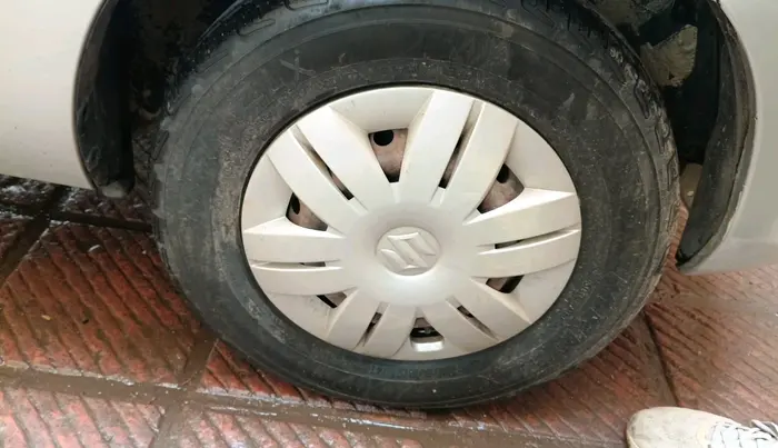 2013 Maruti Alto 800 LXI CNG, CNG, Manual, 67,332 km, tyre