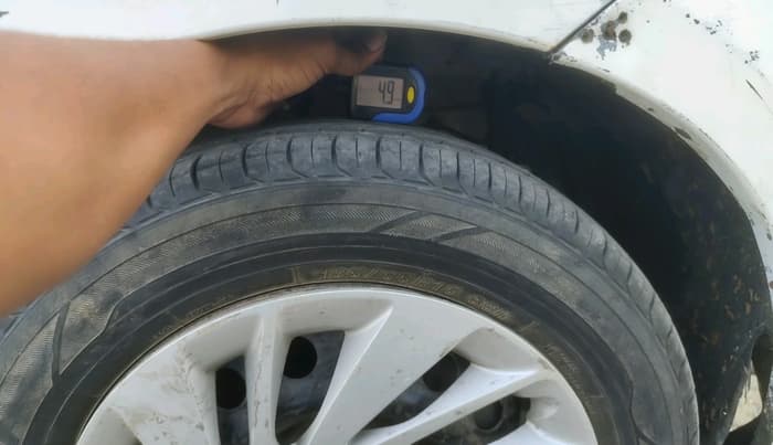 2012 Maruti Ertiga VDI, Diesel, Manual, 1,41,751 km, tyre