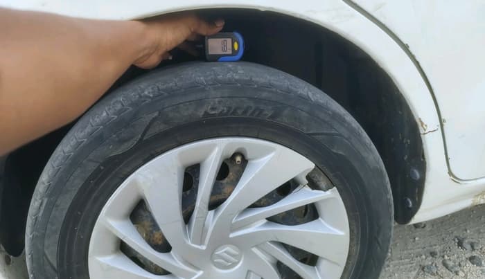 2012 Maruti Ertiga VDI, Diesel, Manual, 1,41,751 km, tyre