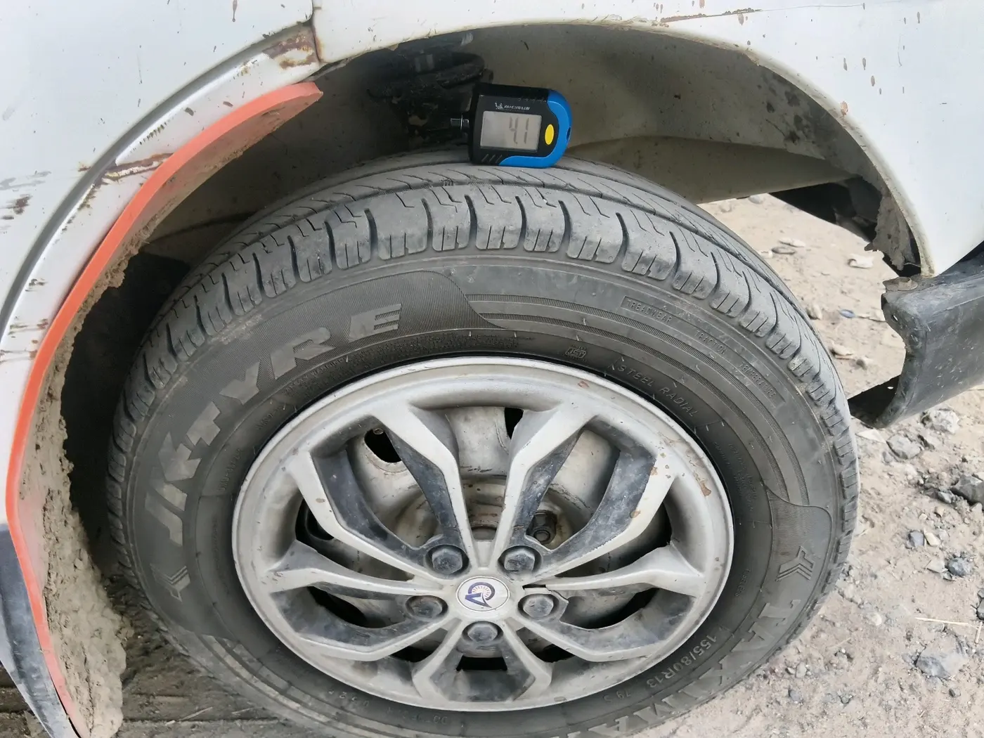 2022 Maruti Eeco 5 STR AC CNG (O), CNG, Manual, 1,43,532 km, tyre