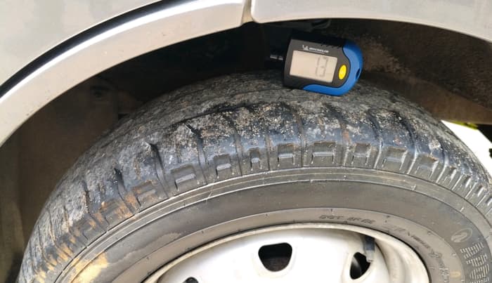 2018 Maruti Eeco 5 STR WITH A/C+HTR, Petrol, Manual, 45,692 km, tyre