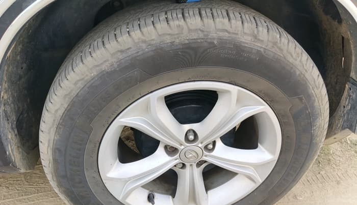 2019 Tata Harrier XT 2.0L KRYOTEC, Diesel, Manual, 1,51,208 km, tyre