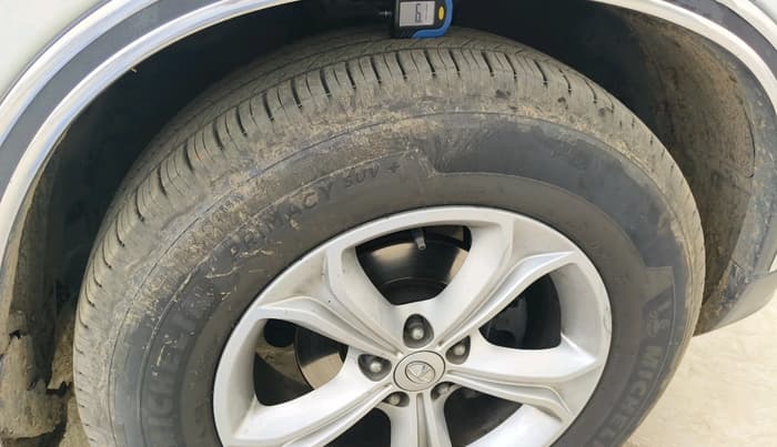 2019 Tata Harrier XT 2.0L KRYOTEC, Diesel, Manual, 1,51,208 km, tyre
