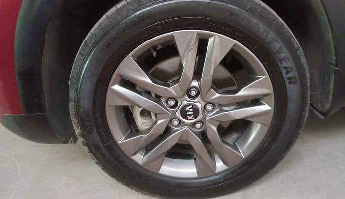 2020 KIA SELTOS HTX 1.5 PETROL, Petrol, Manual, 41,624 km, tyre