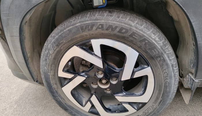 2022 Nissan MAGNITE XV TURBO CVT, Petrol, Automatic, 48,103 km, tyre