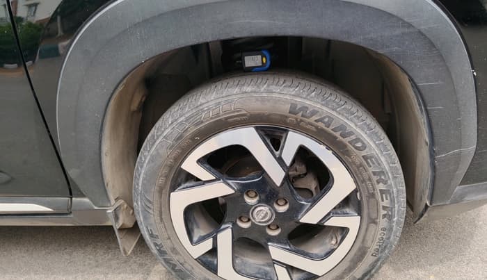 2022 Nissan MAGNITE XV TURBO CVT, Petrol, Automatic, 48,103 km, tyre