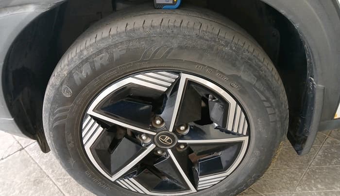 2023 Tata NEXON EV EMPOWERED LONG RANGE, Electric, Automatic, 35,974 km, tyre